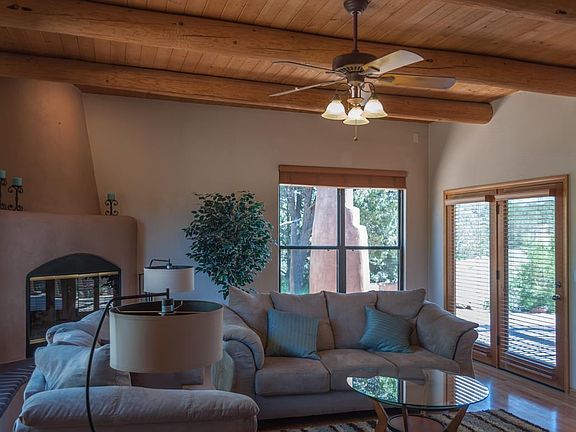 Living Room. Access to Portal at right.