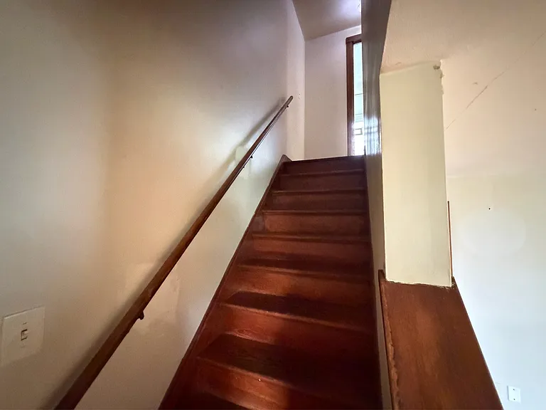 160 Woodward Ave — Photo 5