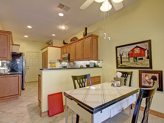 3rd image of 7440 Berkshire Pines Dr