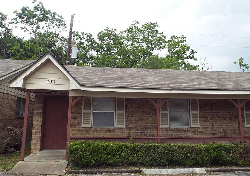 1st image of 1055 Lovett St