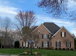 204 Gwinhurst Rd, Knoxville, TN 37934