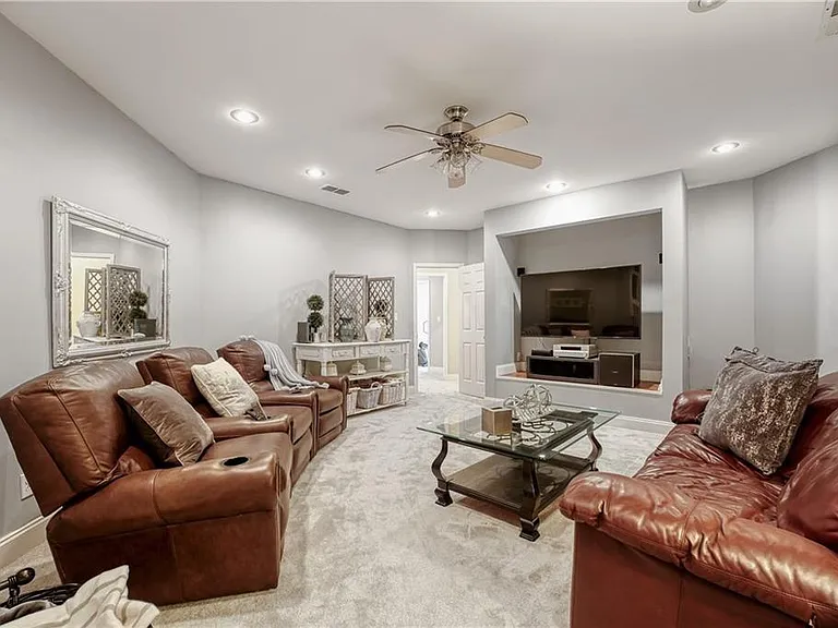 14124 Hopewell Rd — Photo 8
