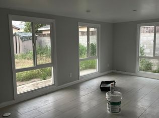 18221 E Kirkwall Rd, Azusa, CA 91702