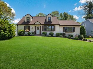 1725 Hope Ave, Bensalem, PA 19020