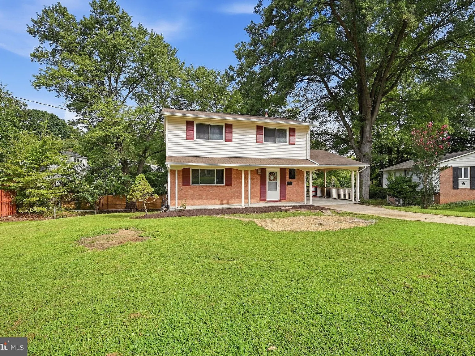 4 bed, 2.5 bath, 1590 sqft, $3,350 — Photo 3