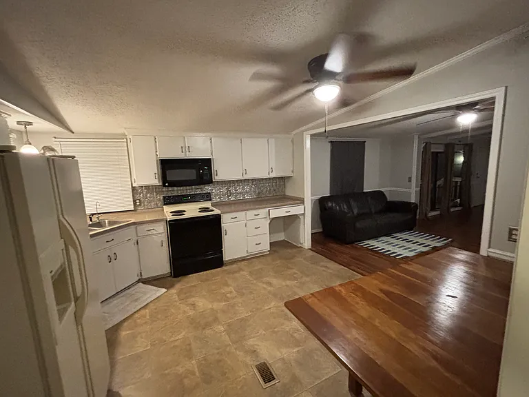 9521 Neils Branch Rd — Photo 15