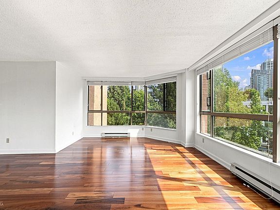 4th image of 4350 Beresford St #602
