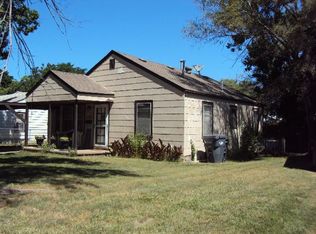 2322 W Irving St, Wichita, KS 67213