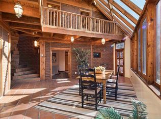 7 Village Ln, Santa Fe, NM 87505