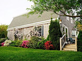 6 Welchs Way, Edgartown, MA 02539