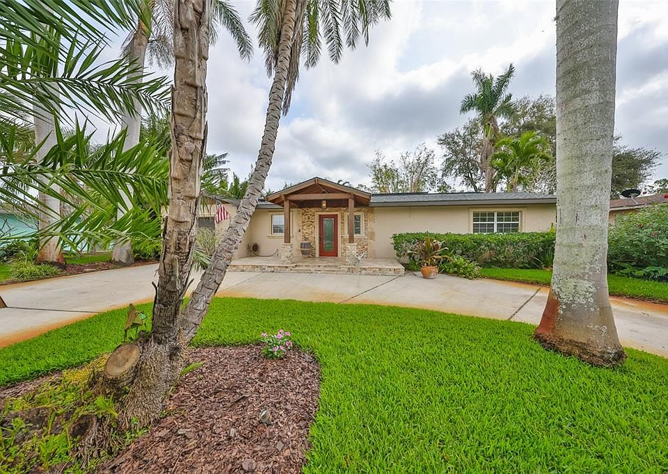 6791 17th St N, Saint Petersburg, FL 33702 | Zillow