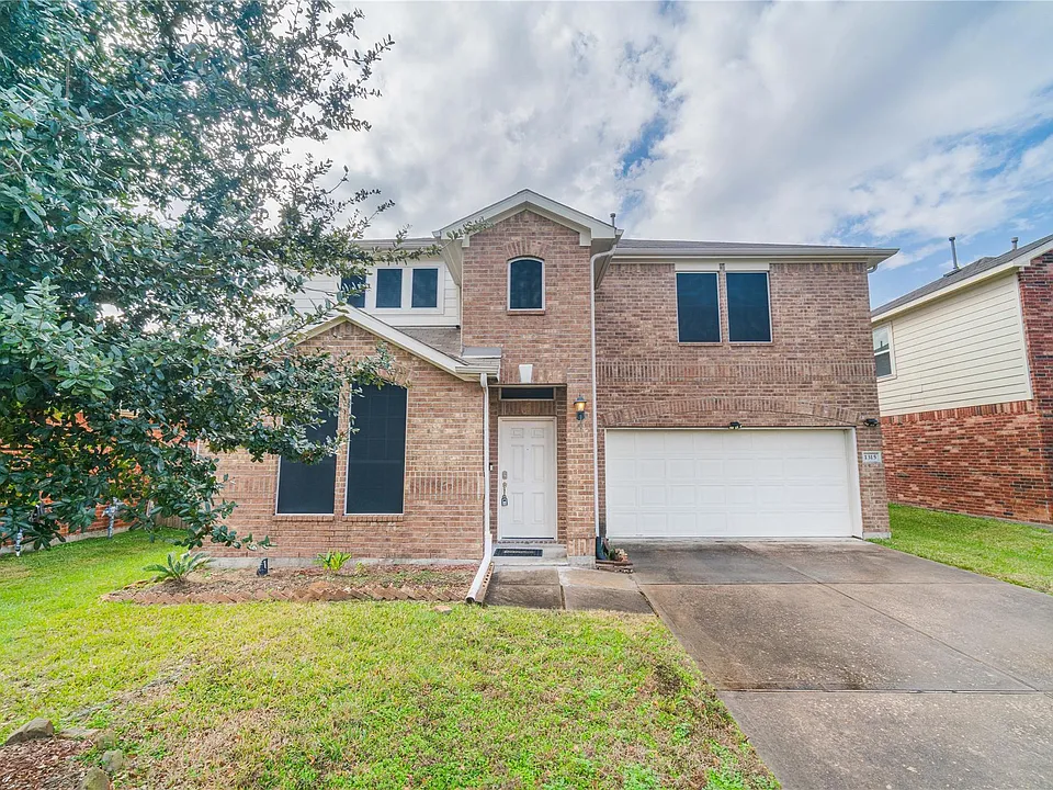 1315 Squire Dr