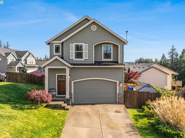 750 NE Cascadia Ridge Dr, Estacada, OR 97023