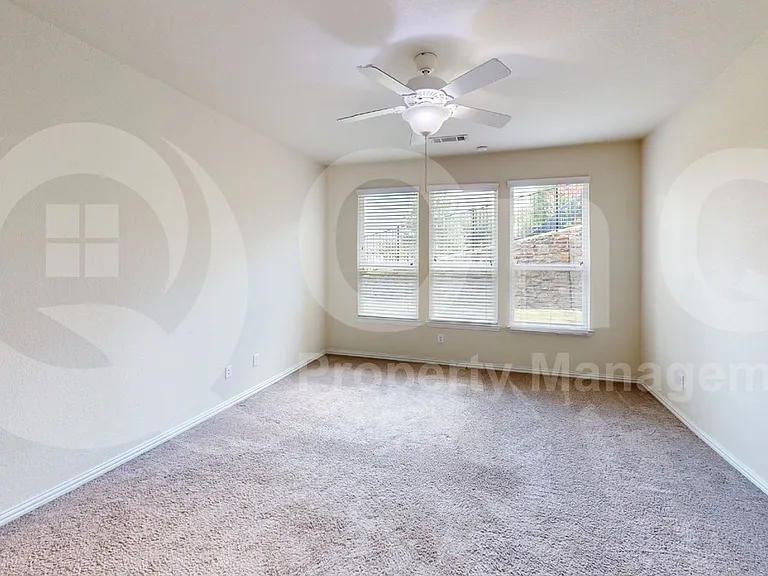 211 Copper Canyon Dr — Photo 11