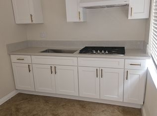 17320 Grand Ave, Lake Elsinore, CA 92530