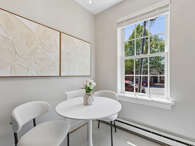 715 S Washington St — Photo 16