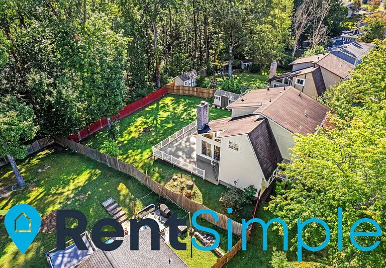 12615 Westport Ln — Photo 73