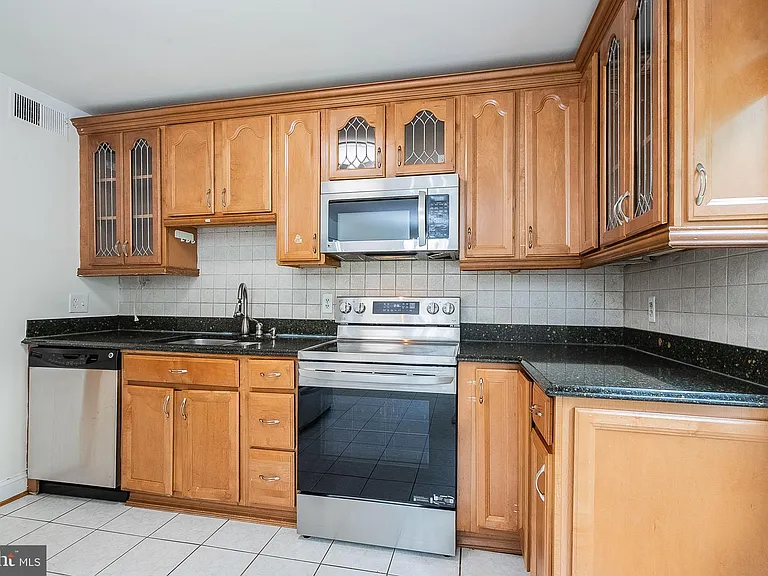 7746 Brandeis Way — Photo 23