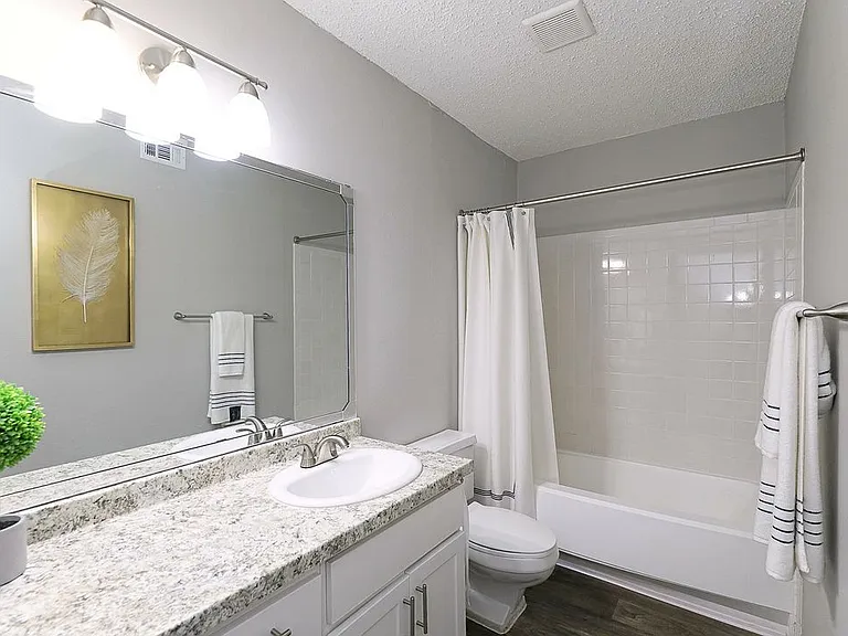 City Summit Apartments — Photo 62