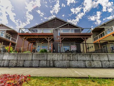 813 King Dr, Rainier, OR, 97048