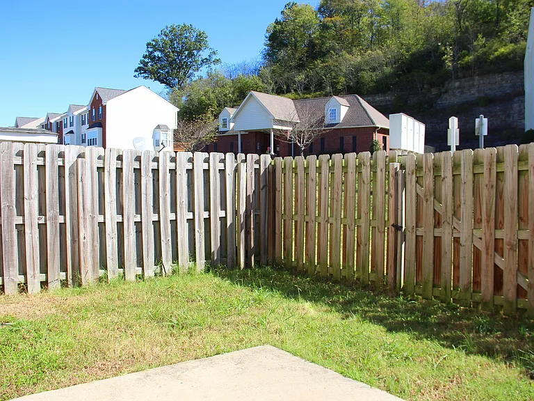 7277 Charlotte Pike #105 — Photo 2