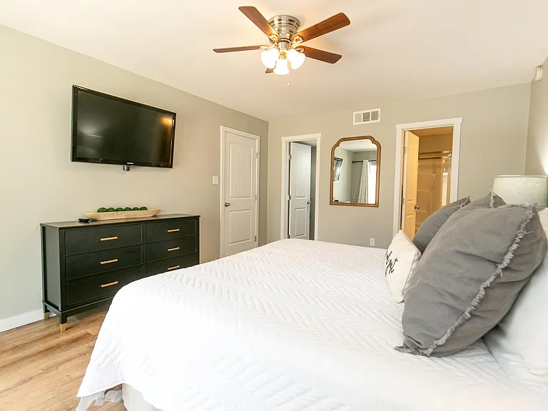 104 Cove E #103 — Photo 19