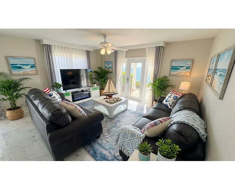 5275 Coquina Key Dr SE #B — Photo 9