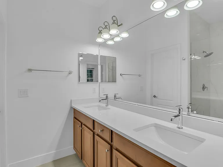 Primary Bedroom Bath