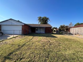 8506 Woodside Rd, Rowlett, TX 75088