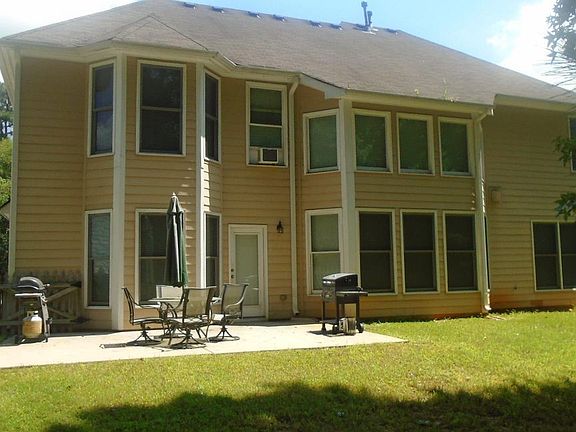 5th image of 408 Lake Forest Dr