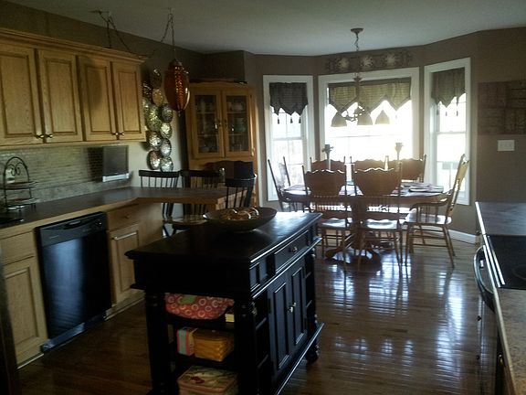 Kitchen- brand new hardwoods