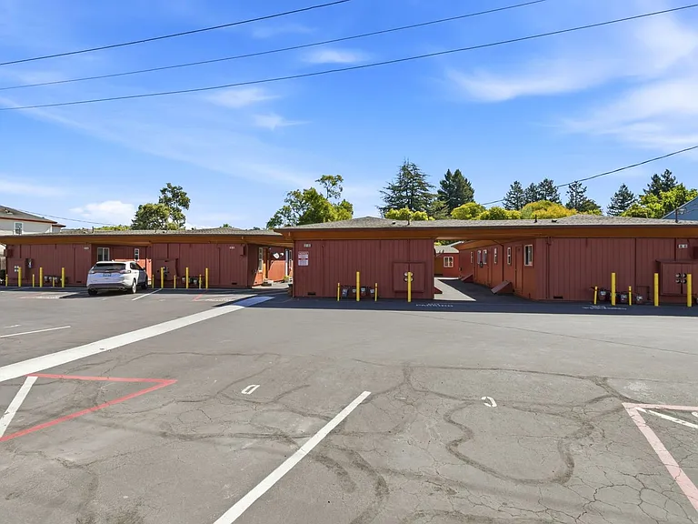 822 West Ave — Photo 20