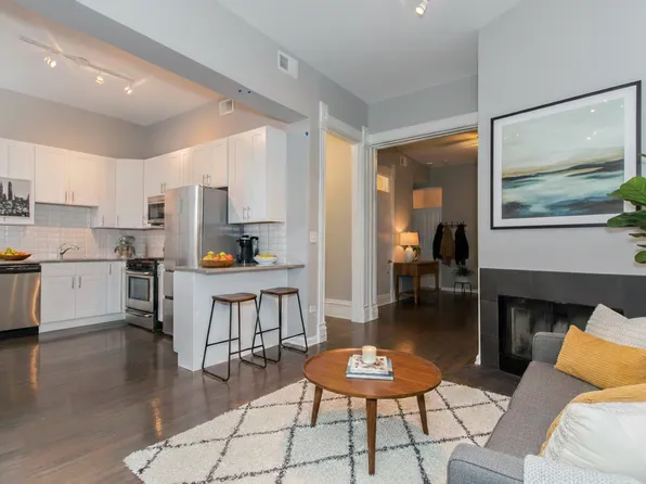 801 N Wabash Ave, Chicago, IL