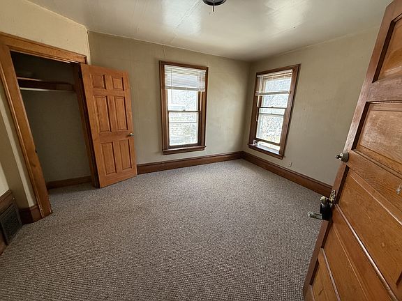 3rd image of 1722 8th Ave #4