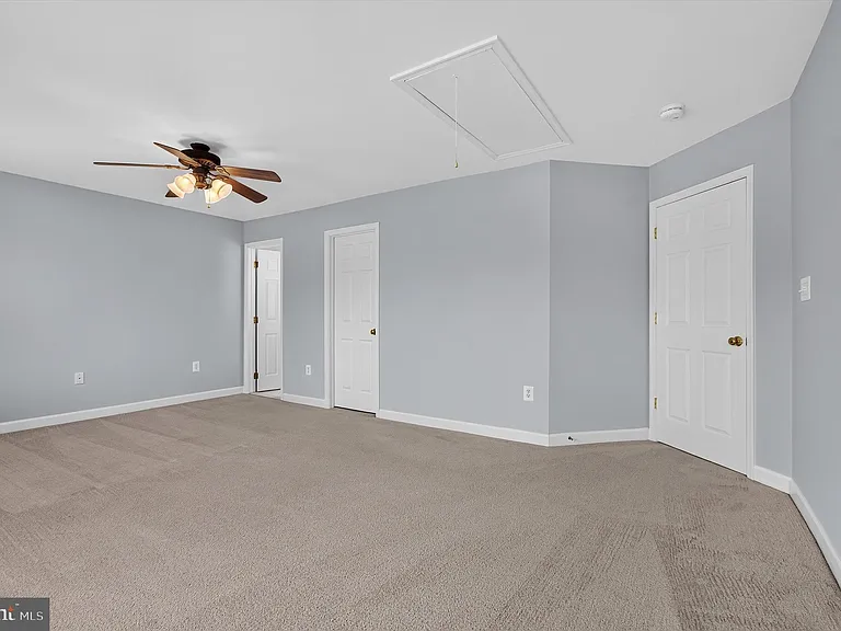 25670 S Village Dr — Photo 30