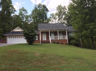 16 Webb Dr, Cartersville, GA 30120