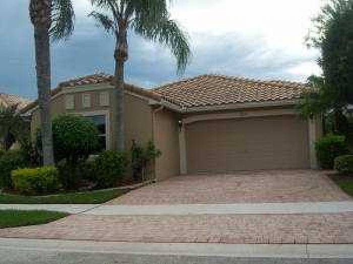 1st image of 11571 Colonnade Dr