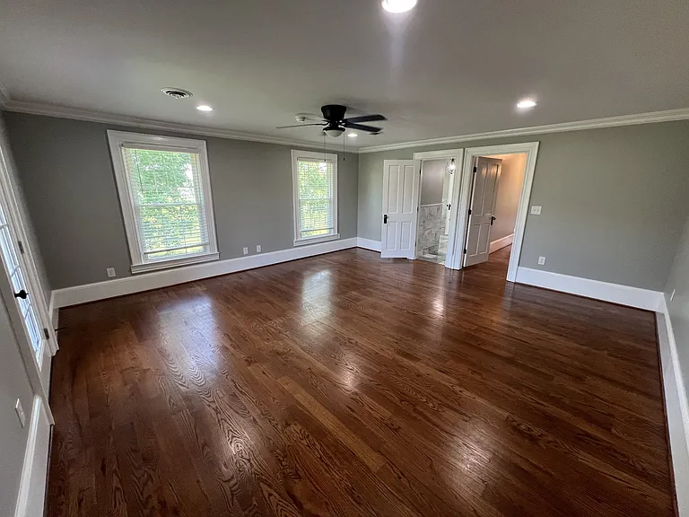 290 Kirk Ln — Photo 57