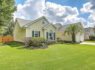304 Thomaston Ave, Summerville, SC 29485