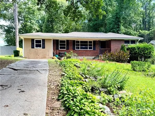 3270 Bobolink Dr, Decatur, GA 30032