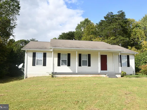 24183 Revercomb Rd, Lignum, VA 22726