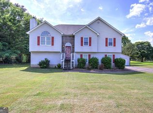 33 Walker Rd NW, Cartersville, GA 30121