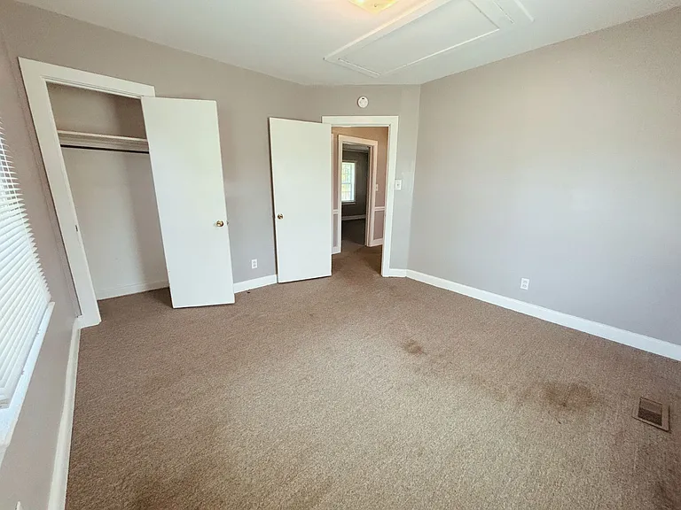 156 Brookston Rd — Photo 11