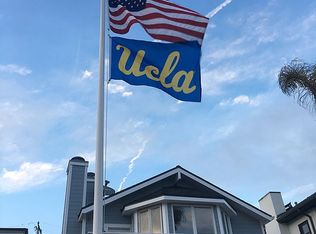 37 20th St, Hermosa Beach, CA 90254