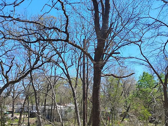 3rd image of 295 James Fannin Rd