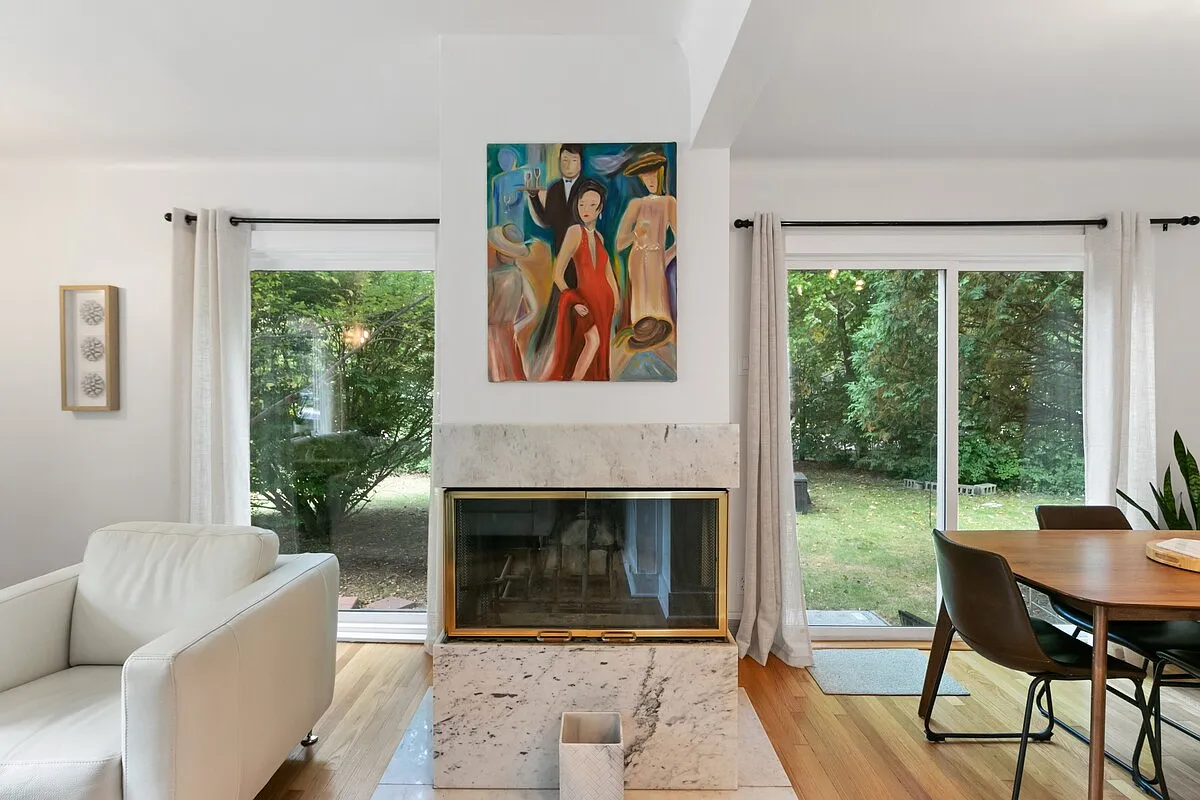 2 bed, $3,210 — Photo 2