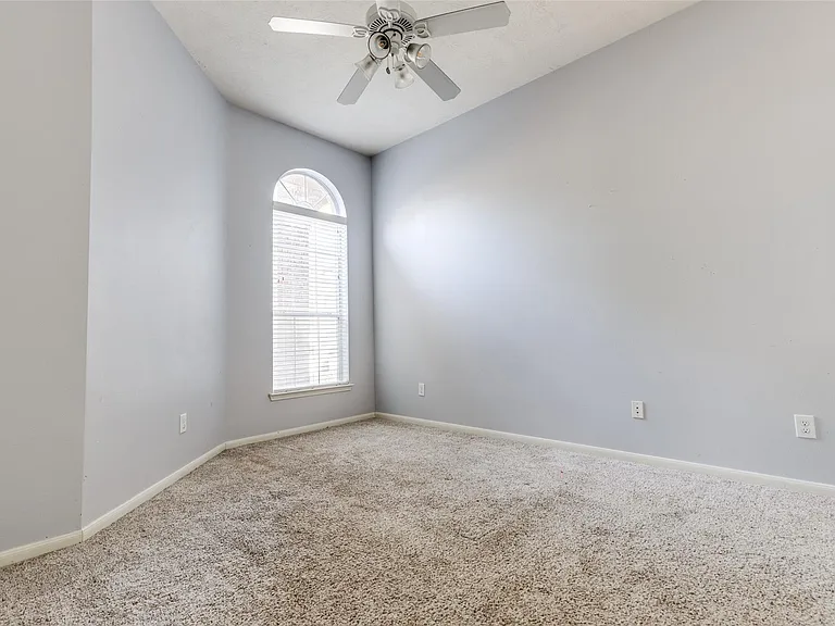 24915 Garnet Shadow Ln — Photo 3