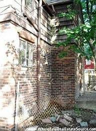 5th image of 5282 Haverhill St