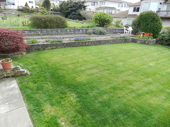 5th image of 2302 Overview Dr NE