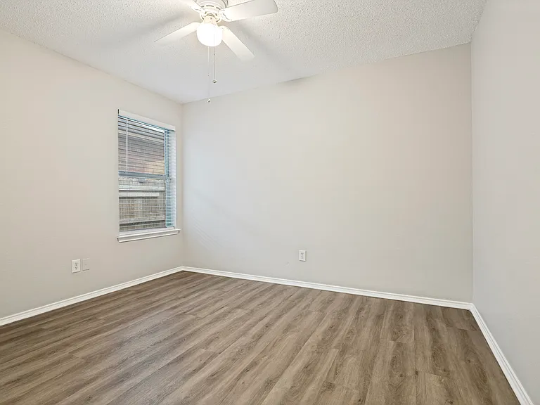 1715 Treasure Cay Dr — Photo 22